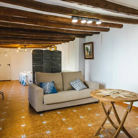 Casa Capitan Indalecio. Holiday home Salsadella